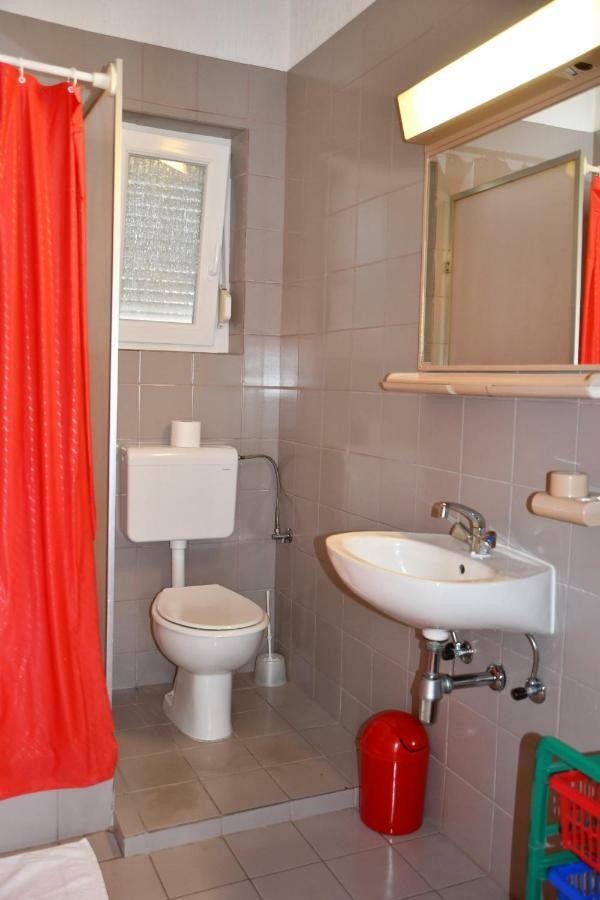 Apartments Josip 라브 외부 사진