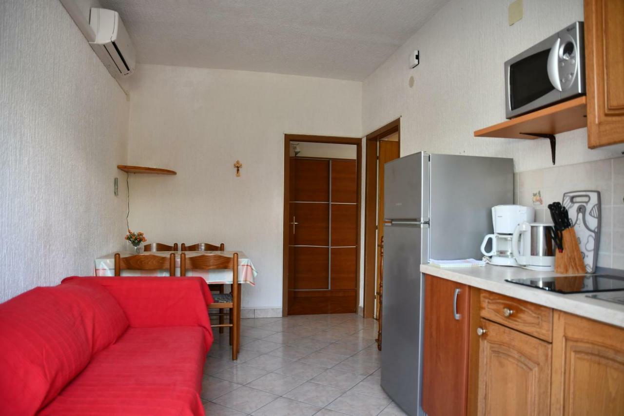 Apartments Josip 라브 외부 사진